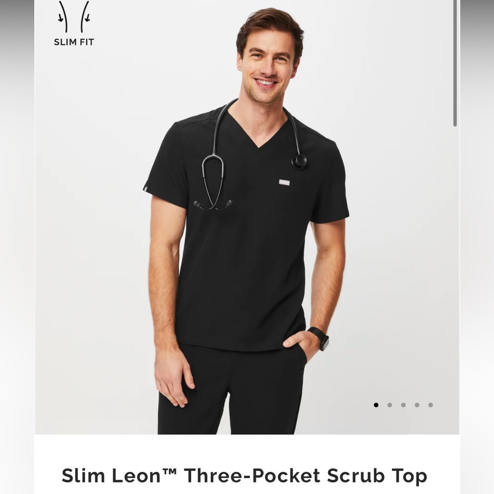 Figs slim Leon three pocket scrub top